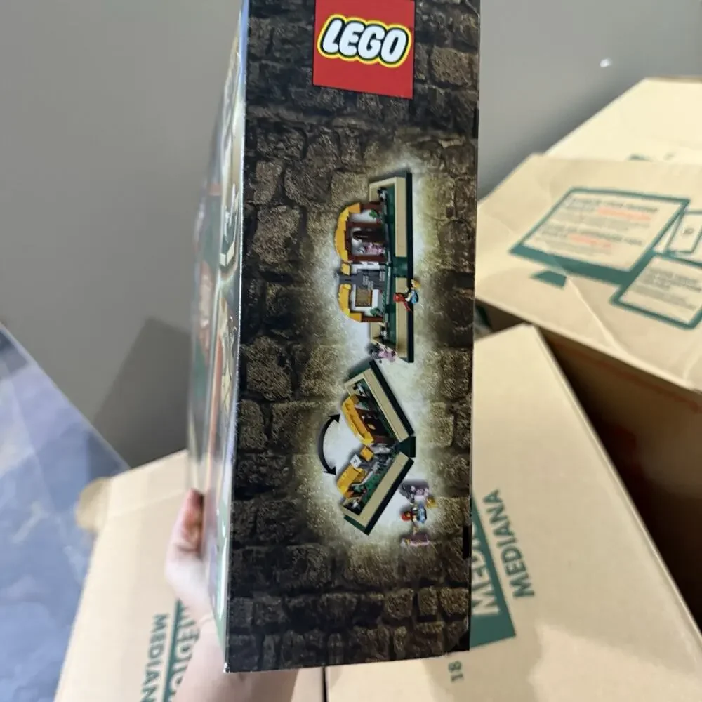 LEGO Ideas: Pop-Up Book (21315) New In Sealed Box